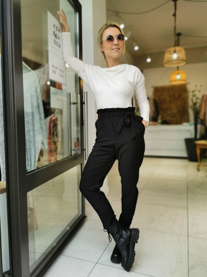 Miniatura produktu Czarne Spodnie cygaretki z wysokim stanem i falbaną Bond Black