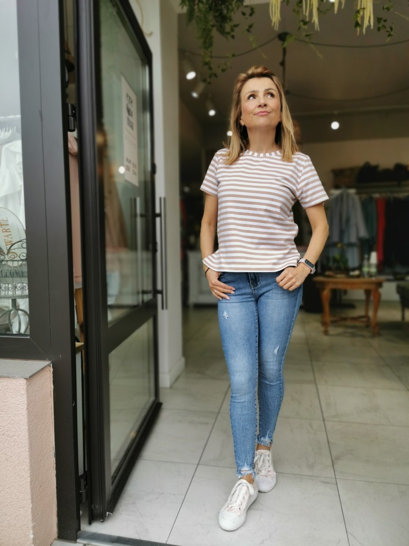 Miniatura produktu T-shirt z wysokogatunkowej bawełny w biało-beżowe paski Beige&White