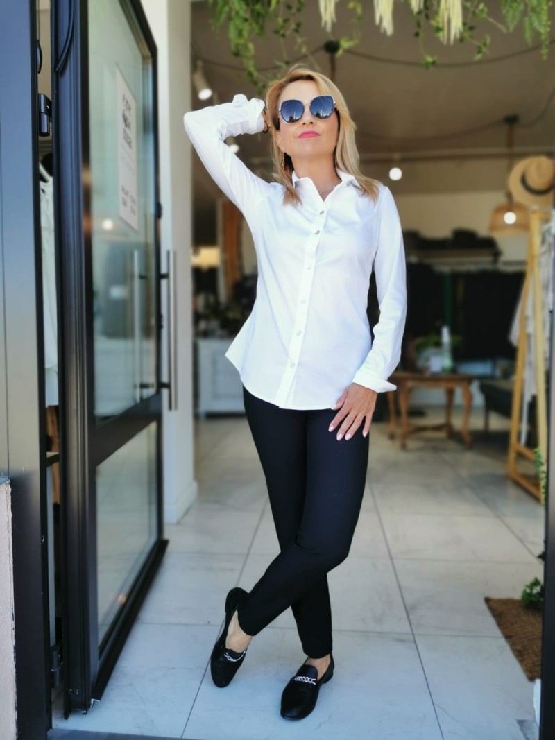 Miniatura produktu Biała Koszula Bawełniana z kołnierzykiem i szerokim mankietem Levi White New