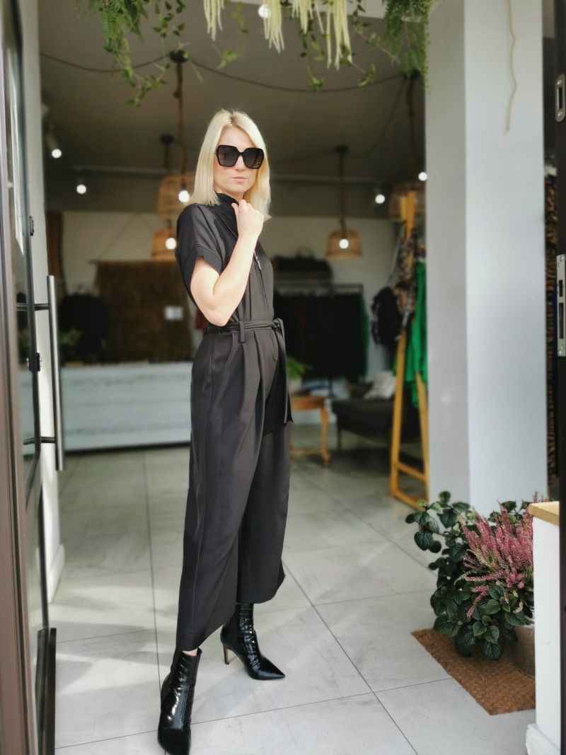 Miniatura produktu Kombinezon Damski o kroju kimono z szerokimi rękawami w kolorze czarnym Maxima Black