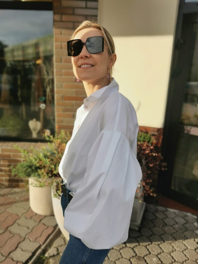 Miniatura produktu Biała Koszula Bawełniana z kołnierzykiem i bufiastymi rękawami Megan White