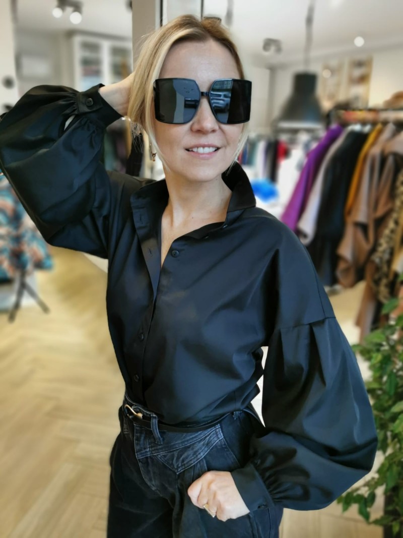 Miniatura produktu Bawełniana Koszula z kołnierzykiem z bufiastymi rękawami w kolorze czarnym Megan Black