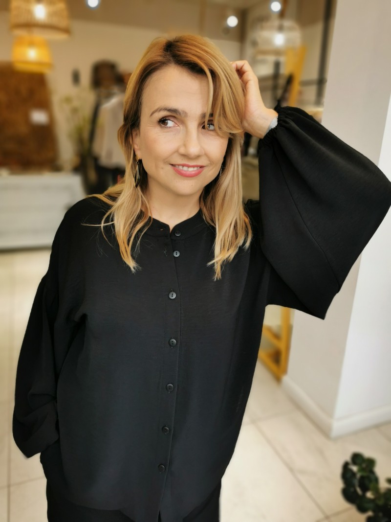 Miniatura produktu Czarna Koszula Damska ze stójką z bufiastymi rękawami Fara Black