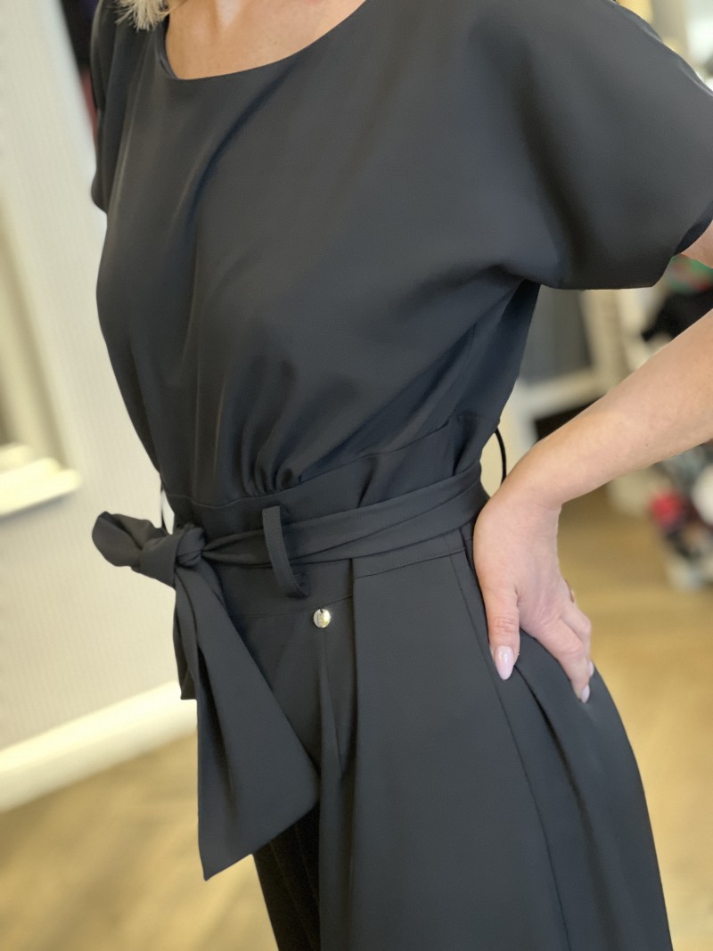 Miniatura produktu Czarny Kombinezon Damski z szerokimi nogawkami i wiązaniem w talii Fryne Black