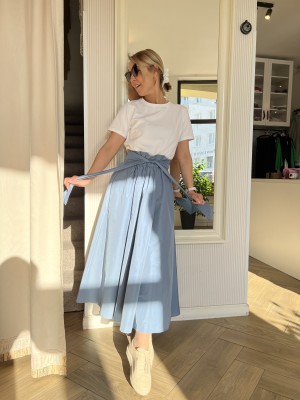 Niebieska Spódnica midi z wiązaniem w talii Margo Blue