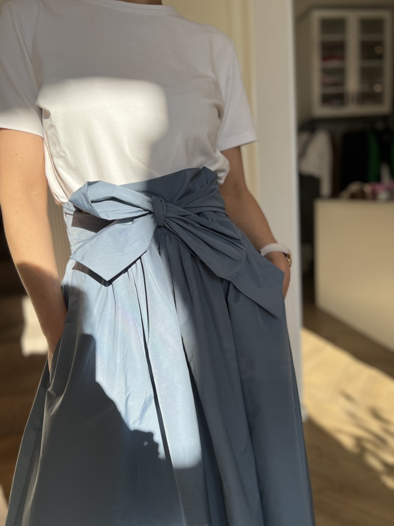 Miniatura produktu Rozkloszowana Spódnica midi w kolorze błękitnym Margo Blue