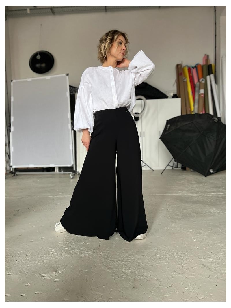 Miniatura produktu Czarne Spodnie Damskie z szeroką nogawką Toledo Black