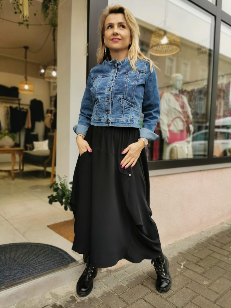 Miniatura produktu Spódnica midi asymetryczna bombka w kolorze czarnym Domina Black