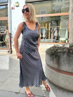 Wiskozowa Spódnica midi w pepitkę lekko rozkloszowana Soley&Pepitka