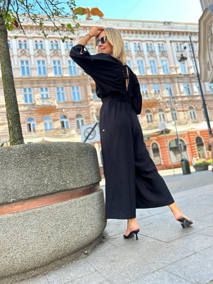 Miniatura produktu Kombinezon Triss Black