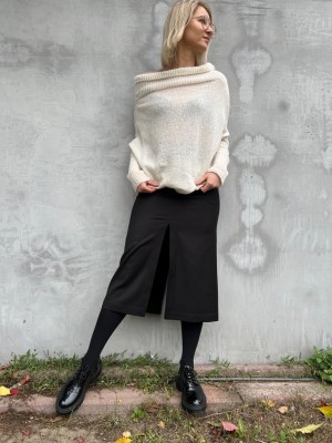 Spódnica z rozcięciami w kolorze czarnym Christy Black