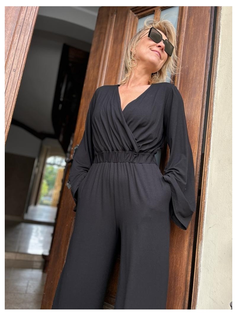 Miniatura produktu Czarny Wiskozowy Kombinezon z długim rękawem w dzwonek Devon Black