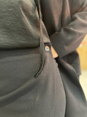 Czarna Błyszcząca Spódnica mini na guziki Hippie Diamond&Black