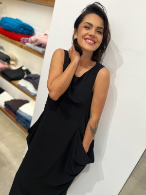 Czarna Sukienka maxi bez rękawów z ozdobnymi kieszeniami Supra Black