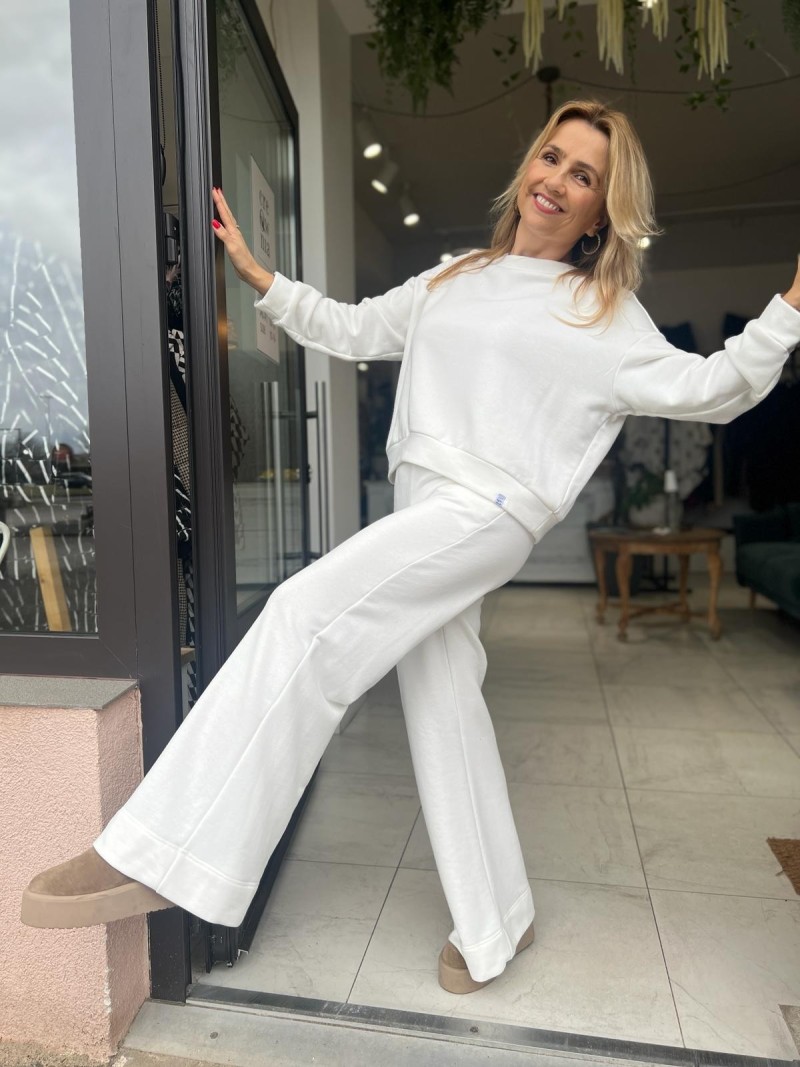 Miniatura produktu Białe Spodnie Dresowe bawełniane z szerokimi nogawkami New York White