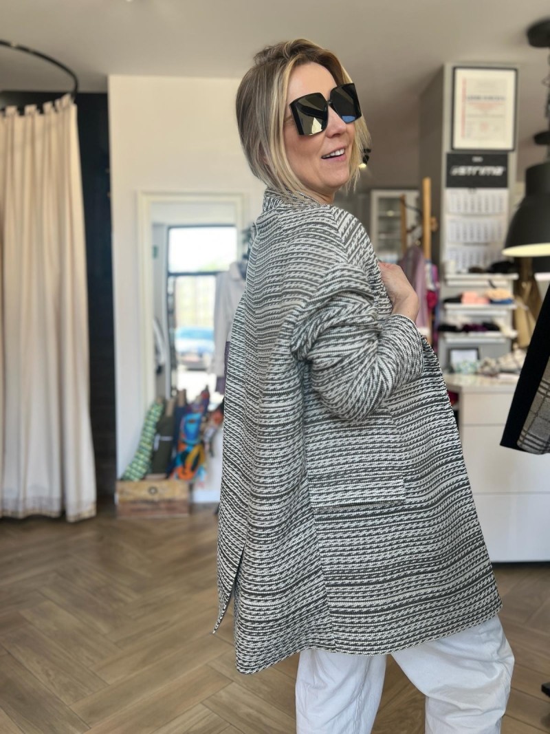 Miniatura produktu Żakiet oversize czarno-biały z dodatkiem wełny jagnięcej Cassie Wool&Stone