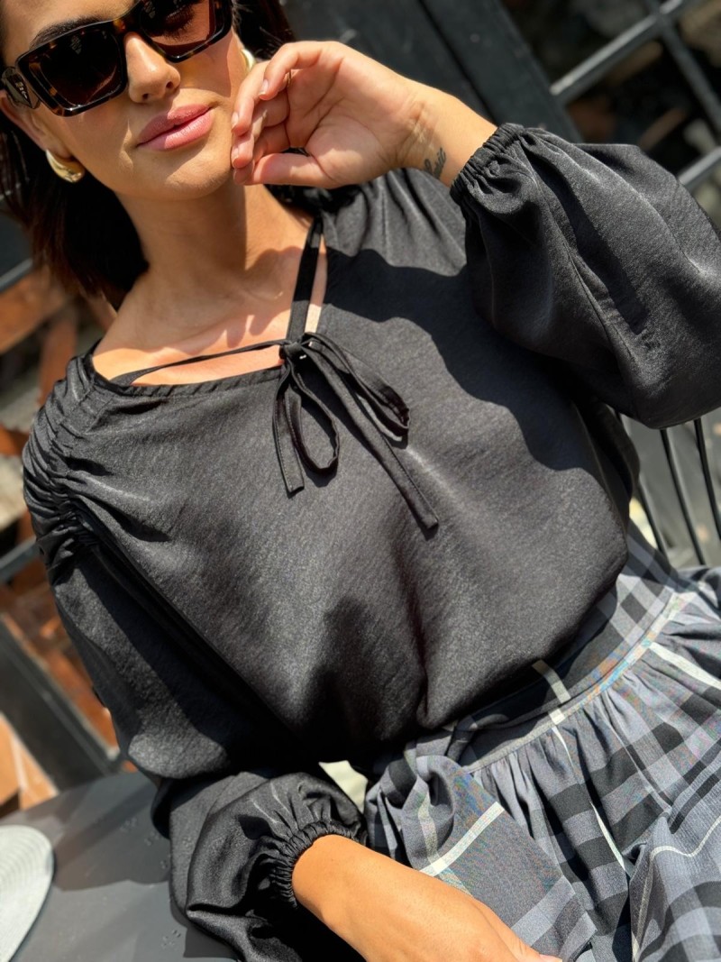 Miniatura produktu Czarna Bluzka z wiązanym ściągnięciem i długim rękawem Bethany Black