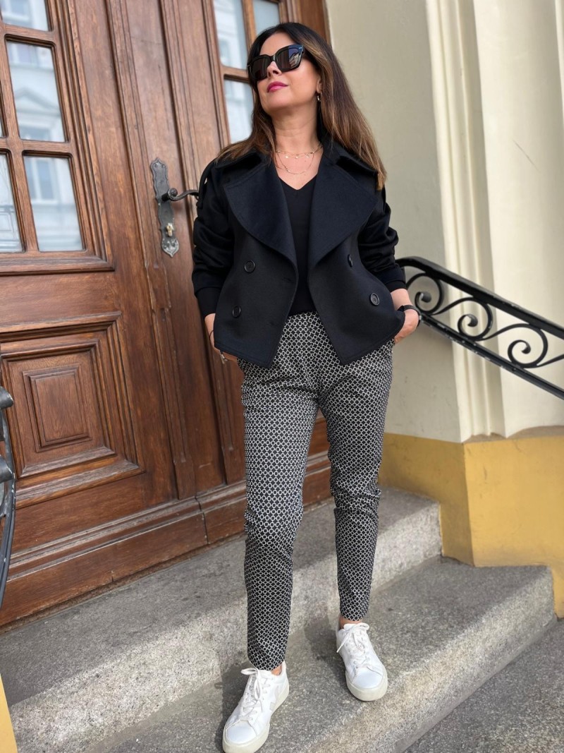 Miniatura produktu Kurtka London&Black Short