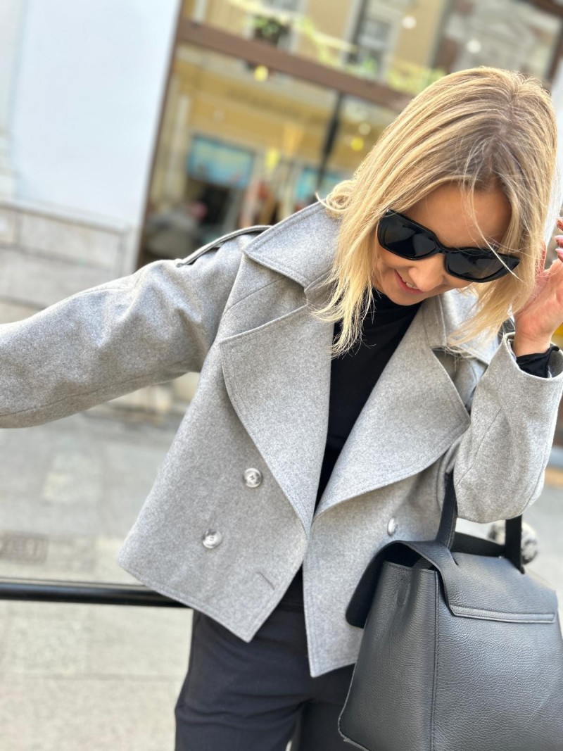 Miniatura produktu Szary płaszcz krótki wełniany z kieszeniami i zapięciem na guziki London&Grey Short