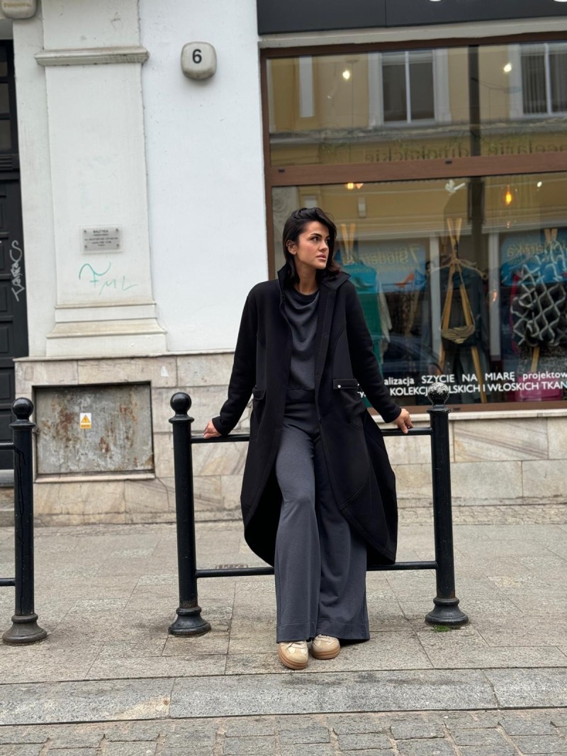 Miniatura produktu Asymetryczny czarny Płaszcz Bawełniany ze stójką i zapięciem na zatrzaski Żuk Black