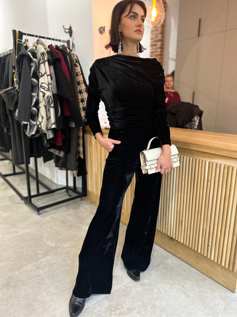 Miniatura produktu Czarne połyskujące Spodnie Damskie z szerokimi nogawkami Rio Black&Aksamit