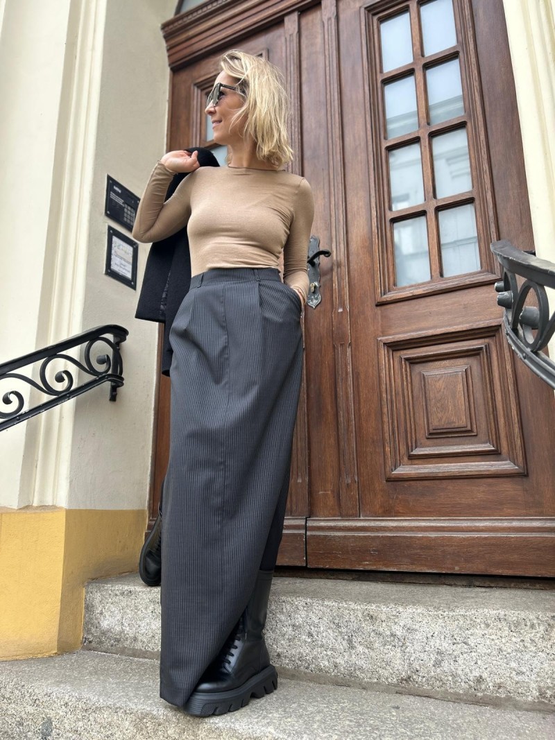 Miniatura produktu Wełniana Spódnica Ołówkowa Maxi w biało-czarne paski Walia Wool&Lines