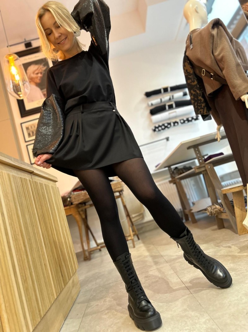 Miniatura produktu Czarne Spódnico-spodenki Mini Liam Black