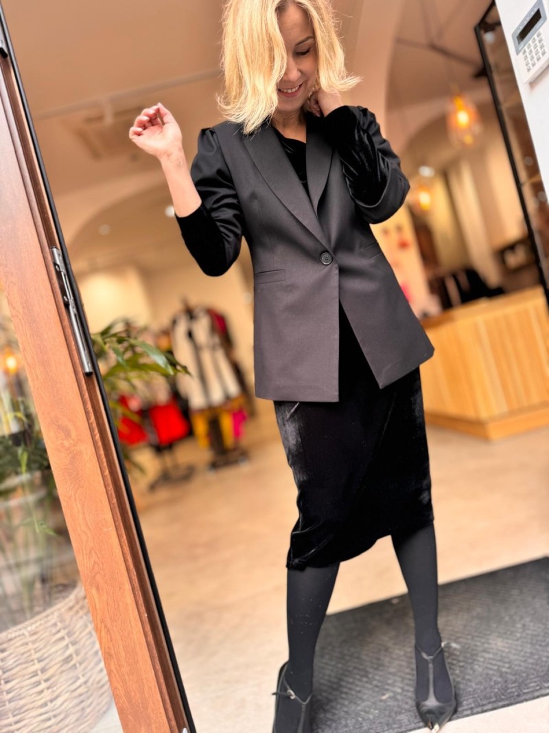 Miniatura produktu Czarny Żakiet z rękawami 3/4 Krystle Black