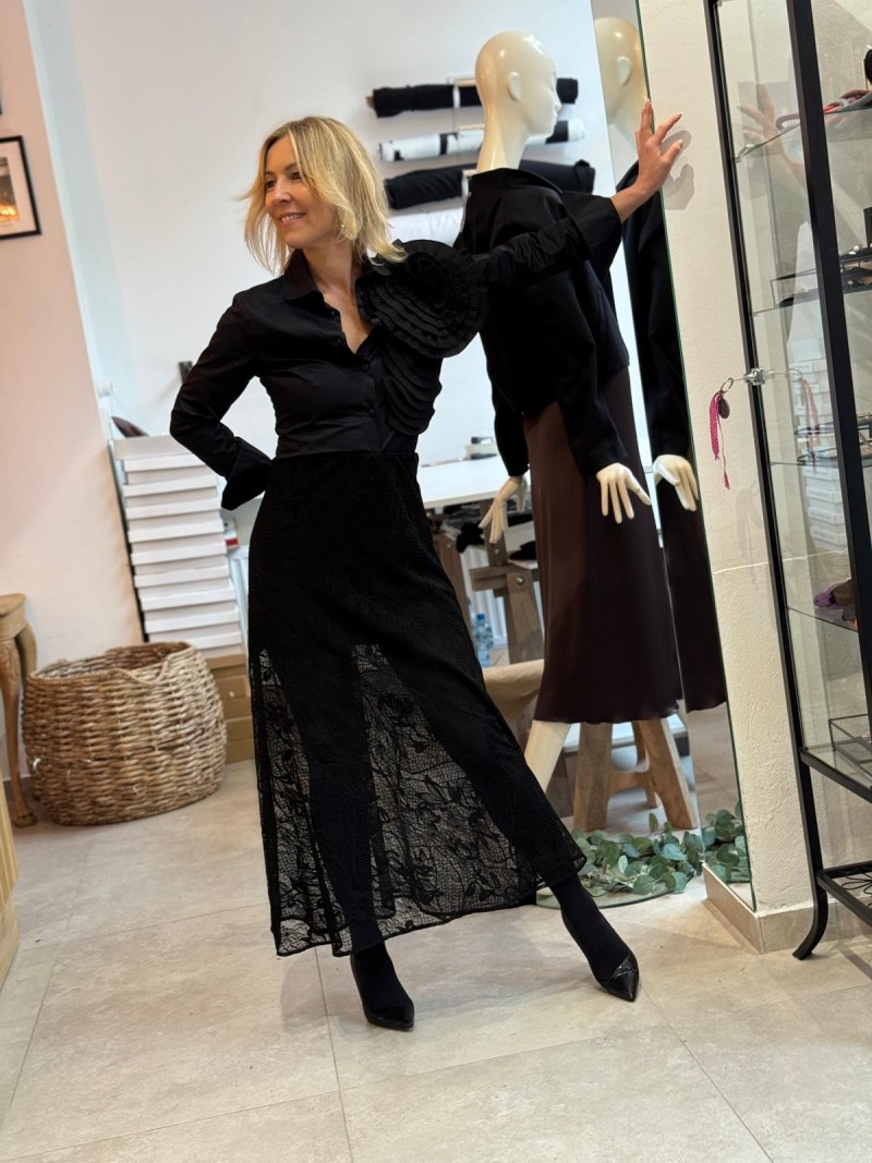 Miniatura produktu Czarna Koronkowa Spódnica długa lekko rozkloszowana Soley Black&Koronka