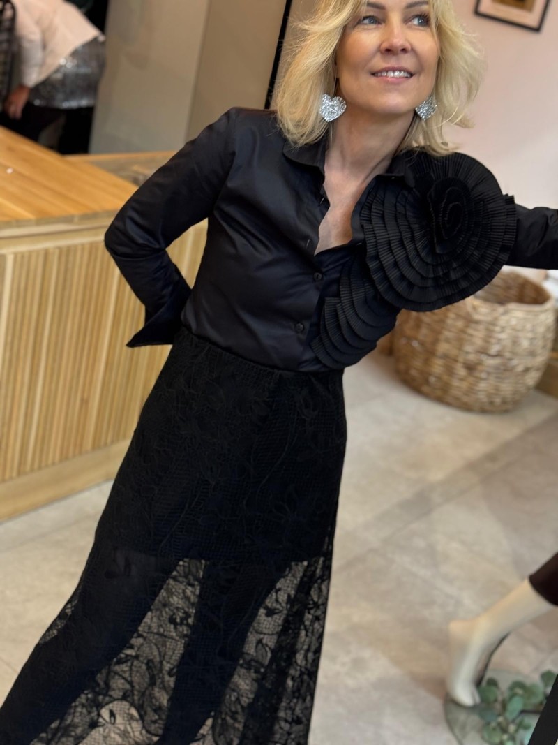 Miniatura produktu Długa Spódnica z koronką w czarnym kolorze Soley Black&Koronka