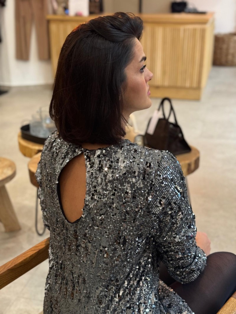 Miniatura produktu Cekinowa Sukienka Midi z subtelnym odkryciem na plecach Shine