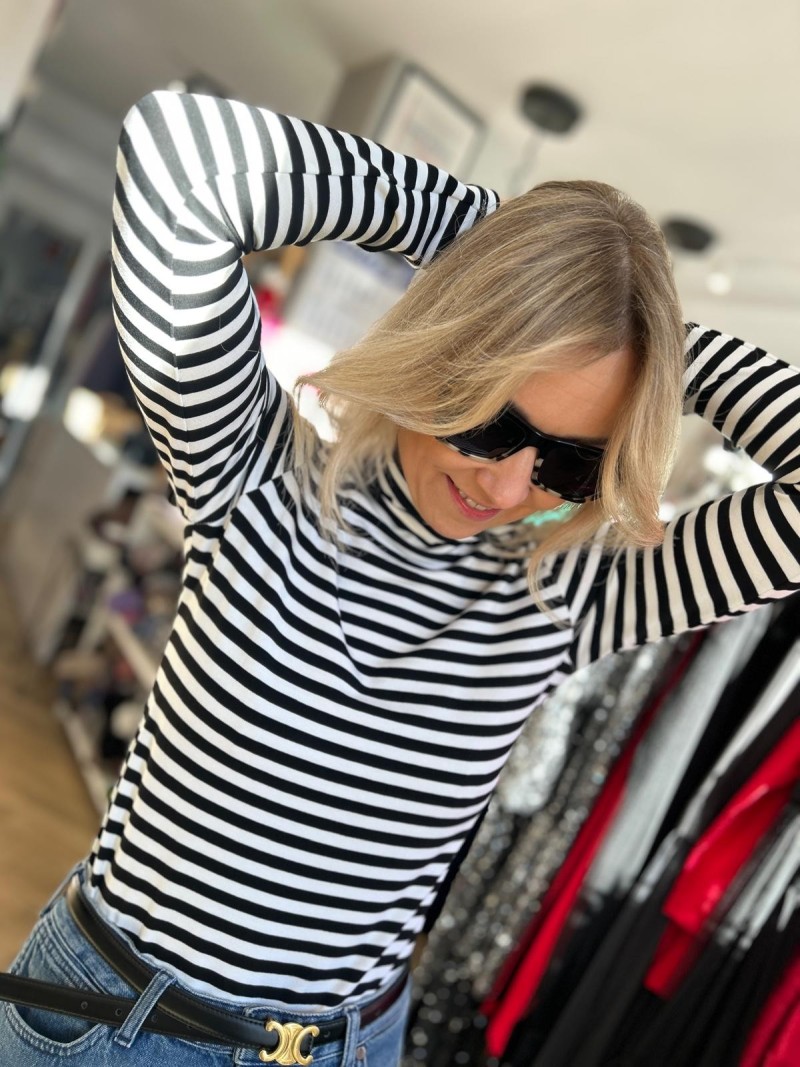 Miniatura produktu Wiskozowy Golf w czarno-białe paski Black&White