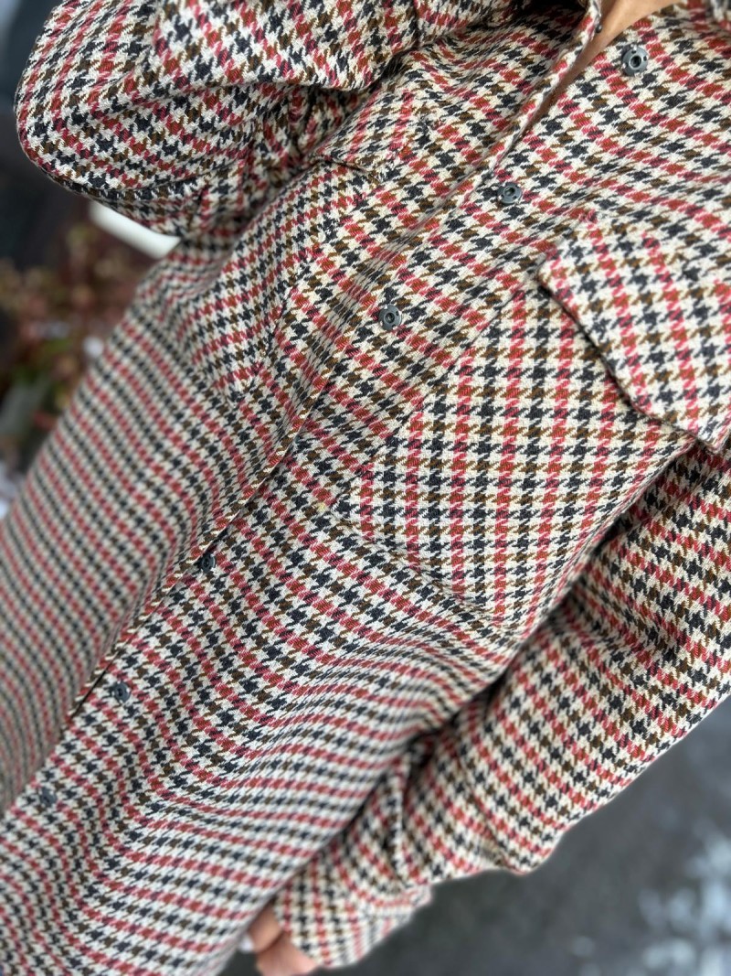 Miniatura produktu Czerwona Wełniana Kurtko-Bluza w pepitkę i z kołnierzykiem Thelma Wool&Red