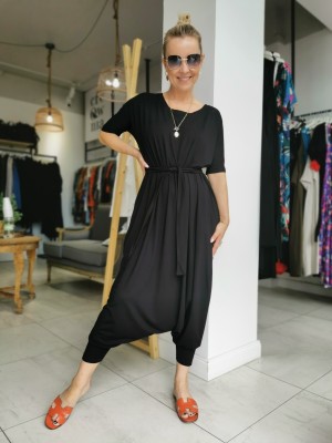 Czarny Wiskozowy Kombinezon z obniżonym krokiem Quatrum