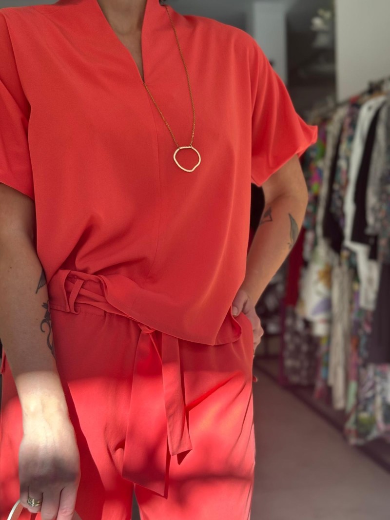 Miniatura produktu Koralowa Wiskozowa Bluzka o kroju kimono asymetryczna Danielle Koral