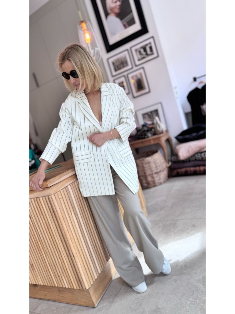 Miniatura produktu Jasny Żakiet oversize w czarny prążek Cassie White&Black