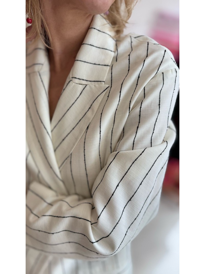 Miniatura produktu Jasny Żakiet oversize w czarny prążek Cassie White&Black