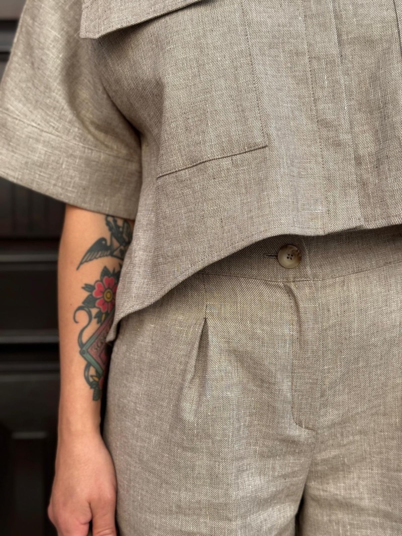 Miniatura produktu Beżowe Wdzianko Asymetryczne ze stójką Harper Linen&Taupe