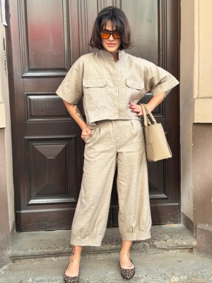 Beżowe Spodnie chinosy ze zwężoną nogawką Cargo Linen&Taupe