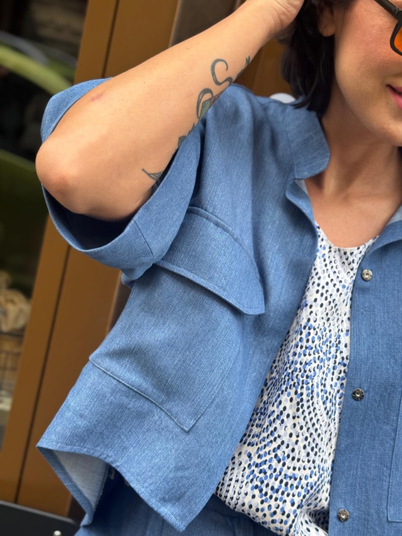 Miniatura produktu Niebieskie tencelowe Wdzianko ze stójką Asymetryczne Harper Jeans