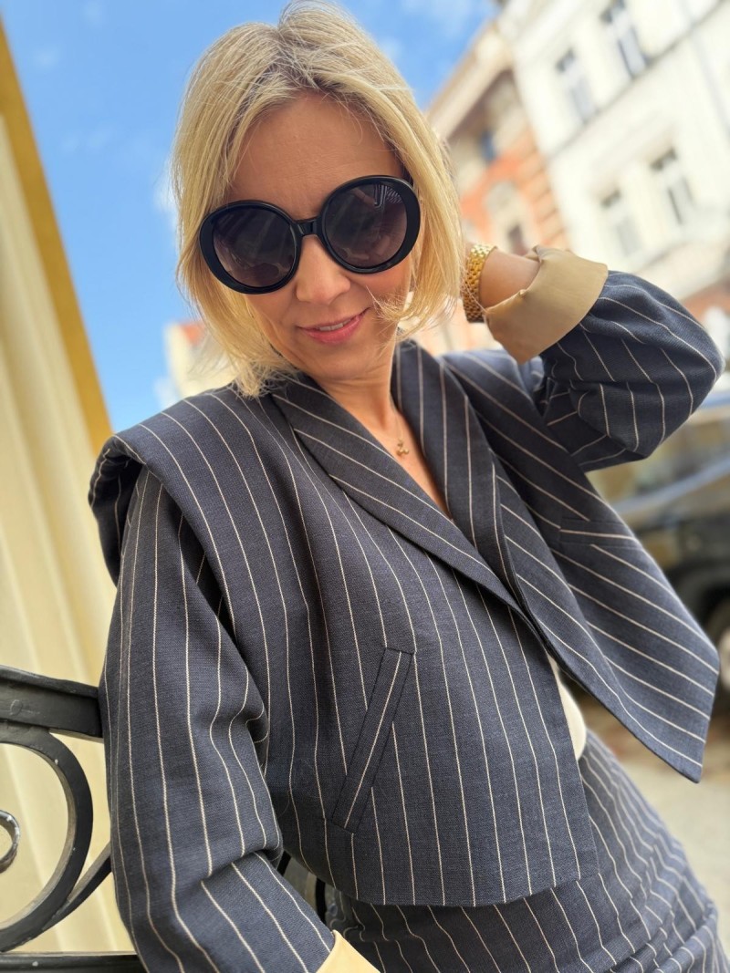 Miniatura produktu Kurtka Ulla Short & Lines Navy