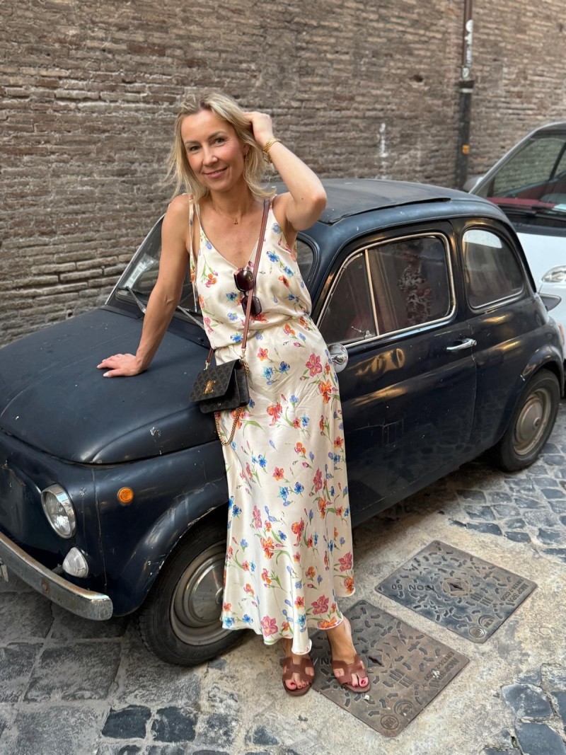 Miniatura produktu Jasna Bluzka Top w kwiaty z wiązaniem na ramionach Chiara Flowers