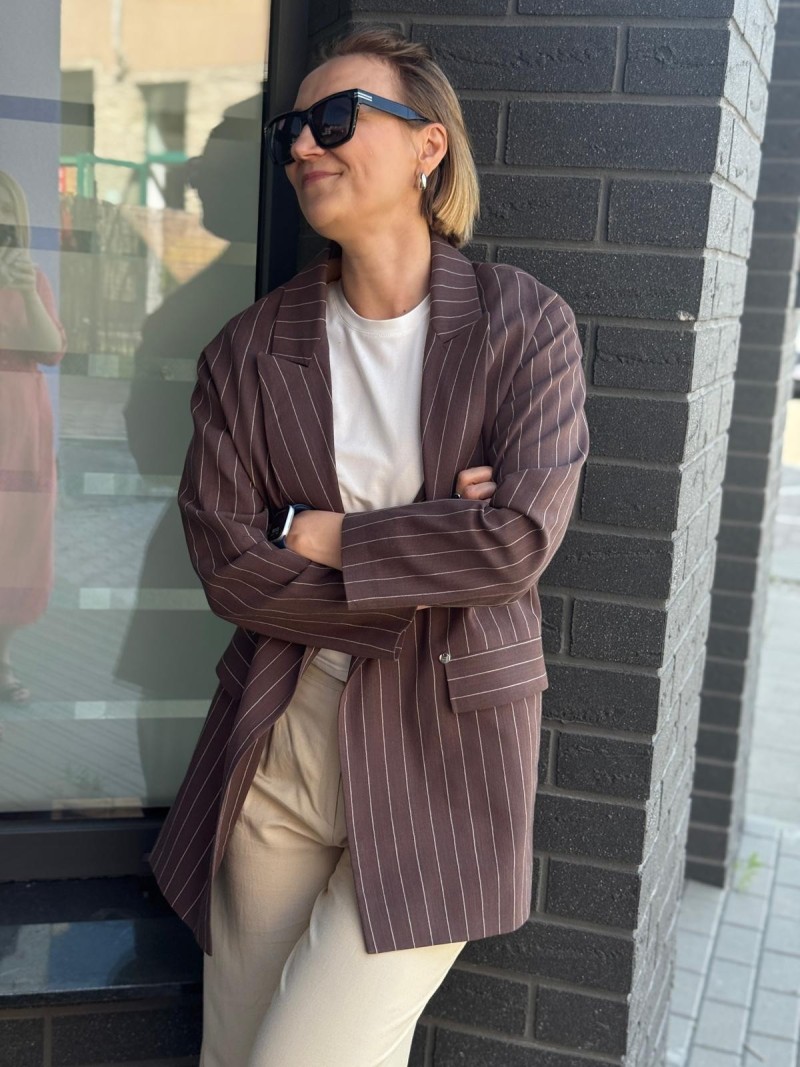 Miniatura produktu Brązowy Żakiet oversize W paski Cassie Lines&Brown