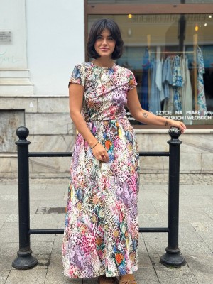 Wiskozowa Sukienka taliowana z kolorowym wzorem i wycięciem na plecach Zoja Color&Panther