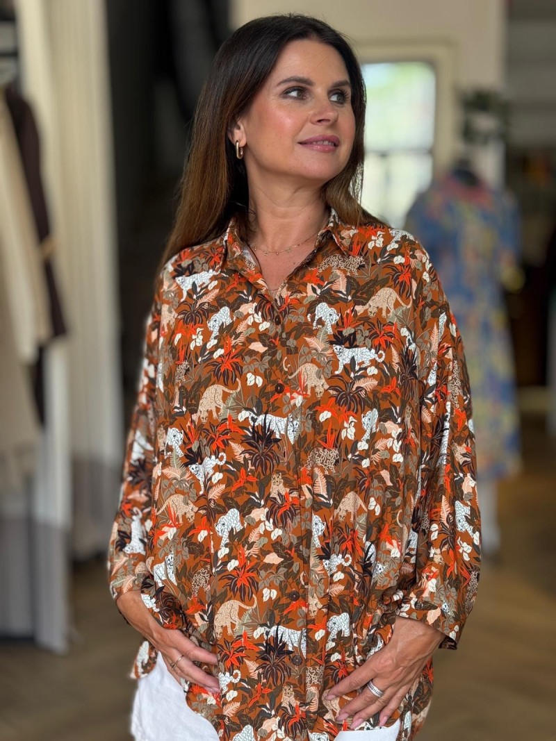 Miniatura produktu Wiskozowa Koszula oversize w print safari w kolorze brązowym Ella Jungle&Brown