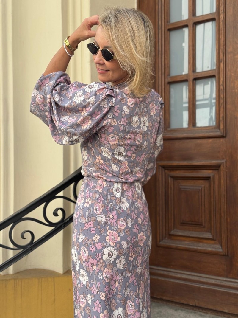 Miniatura produktu Taliowana wiskozowa Koszula w kwiaty ze stójką i bufiastymi rękawami May Margaret