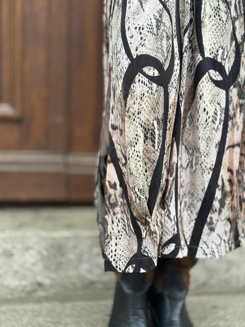 Miniatura produktu Wiskozowa Sukienka o wzorzystym koszulowym kroju z rękawami Lilly Animals