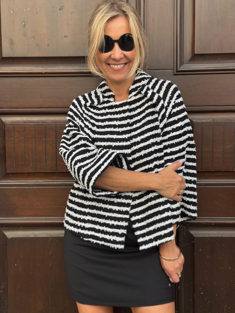 Miniatura produktu Bawełniane Wdzianko pudełkowe w czarno-biały wzór Iren Black&White