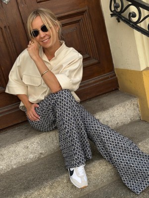 Waniliowe Wdzianko ze stójką Asymetryczne Harper Vanilla