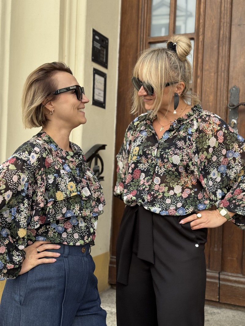 Miniatura produktu Koszula Damska ze stójką i falbanami w kwiatowy wzór Porto Flowers